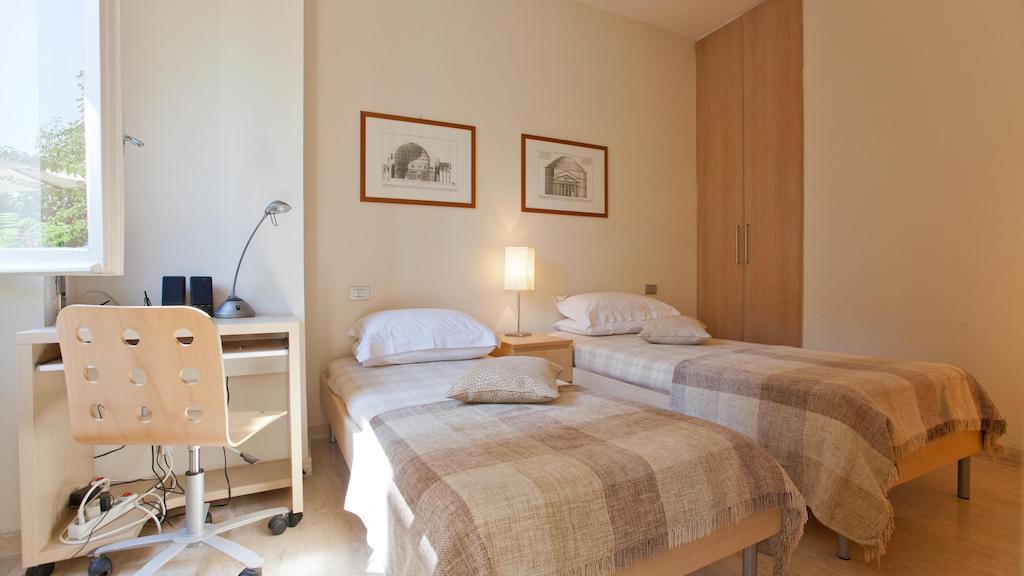 Apartment In Trastevere *