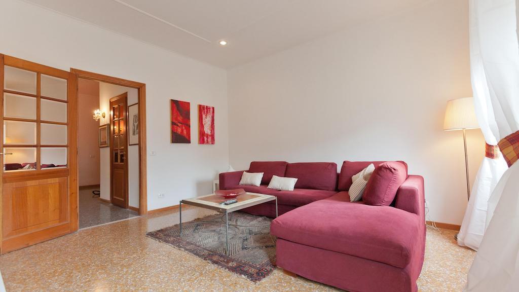 Apartment In Trastevere Rome